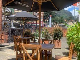 parasoles publicitarios